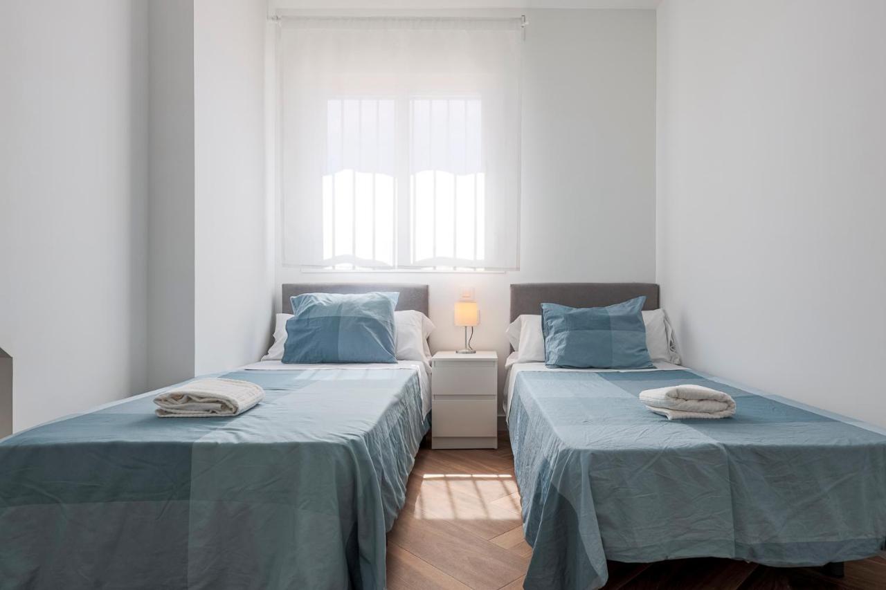 Algaba Aral Apartment Alcala del Rio ภายนอก รูปภาพ