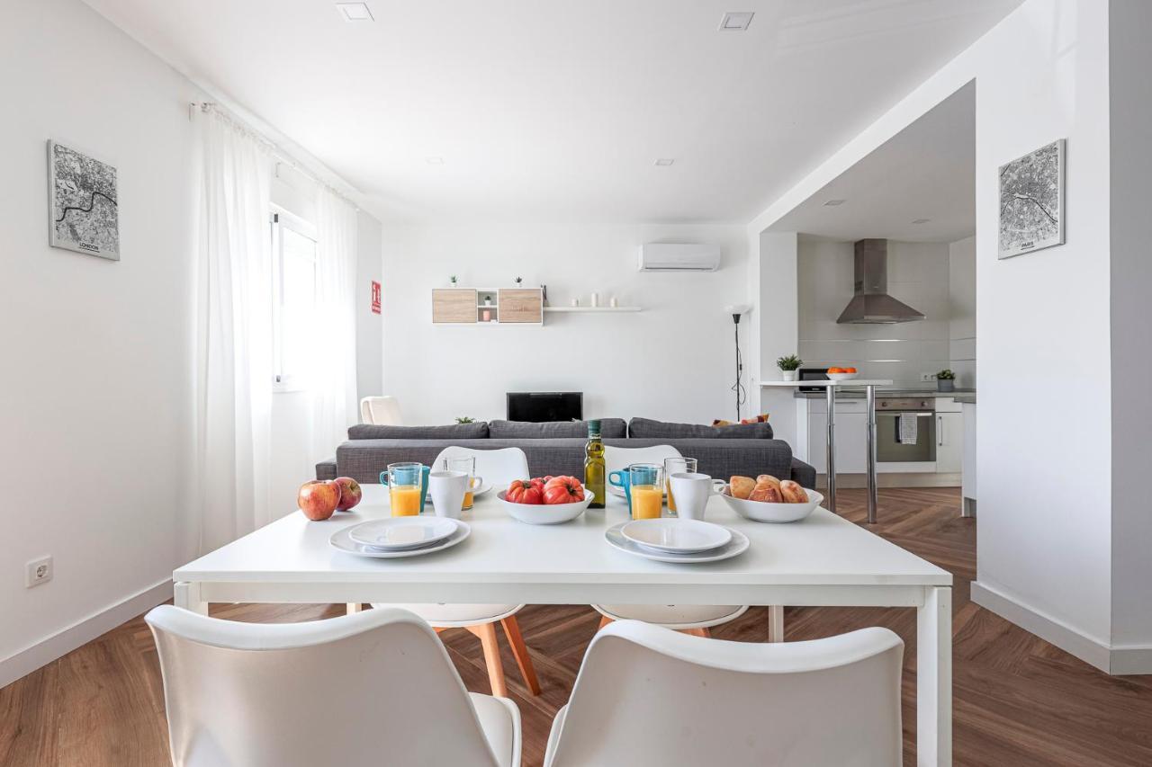Algaba Aral Apartment Alcala del Rio ภายนอก รูปภาพ