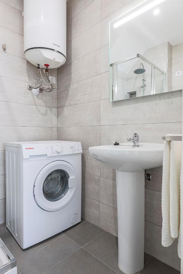 Algaba Aral Apartment Alcala del Rio ภายนอก รูปภาพ