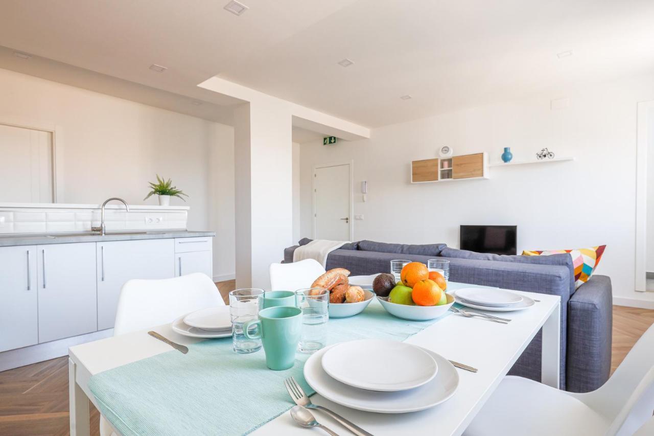 Algaba Aral Apartment Alcala del Rio ภายนอก รูปภาพ
